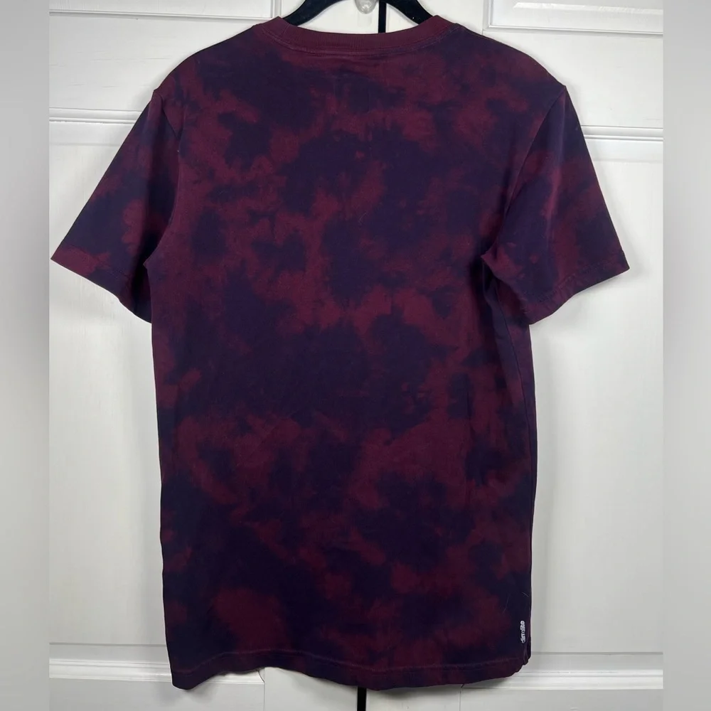 NWOT Adidas Men's Burgundy Tie-Dye Tee Size Small - Picture 2 of 5